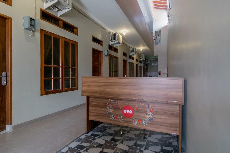 Reddoorz At Joyce Guest House Medan Exteriér fotografie